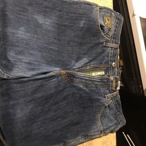 I’m selling because they don’t fit no more